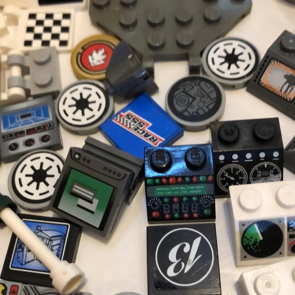 LEGO ACCESSORIES LEGO COMPUTER LEGO PARTS Star Wars LEGO City Sets